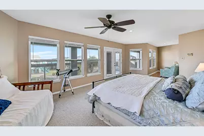 17614 Glei, Galveston, TX 77554 - Photo 31