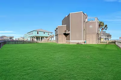 17614 Glei, Galveston, TX 77554 - Photo 37
