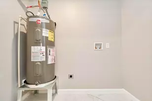 7703 McHenry St, Houston, TX 77087 - Photo 13