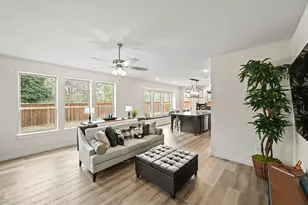 27208 Dripping Ledge Ct, Magnolia, TX 77354 - Photo 5