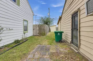 3815 Zephyr St, Houston, TX 77021 - Photo 29