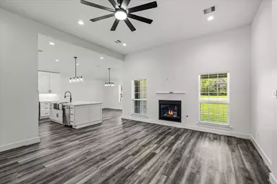 14103 W 3rd Street, Santa Fe, TX 77510 - Photo 9