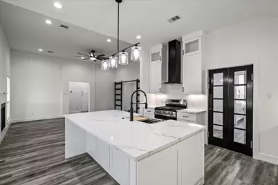 14103 W 3rd Street, Santa Fe, TX 77510 - Photo 3