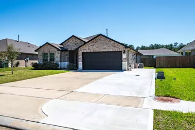 113 Big Spring Drive, Anahuac, TX 77514 - Photo 5