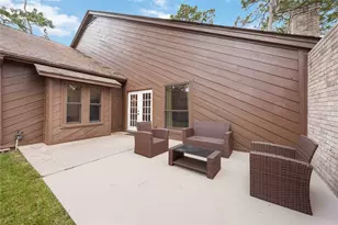 7310 Hickory Ln, Baytown, TX 77521 - Photo 17