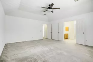 10115 Wayward Wind Ln, Houston, TX 77064 - Photo 17