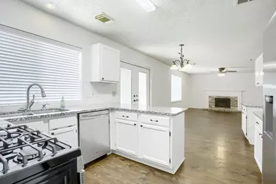 10115 Wayward Wind Lane, Houston, TX 77064 - Photo 9