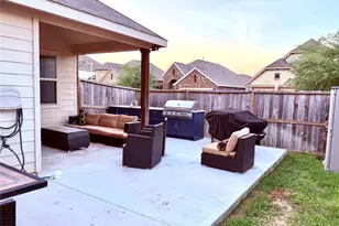 21103 Normandy Glen St, Kingwood, TX 77339 - Photo 3