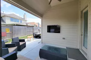 21103 Normandy Glen St, Kingwood, TX 77339 - Photo 25