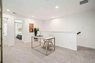 7717 Inwood Hls Ln, Houston, TX 77088 - Photo 17