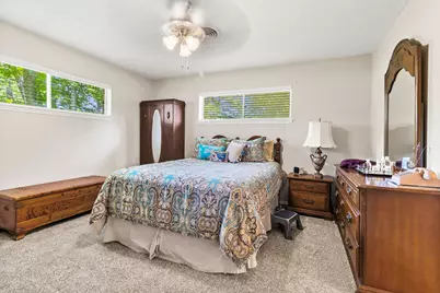 458 E Lake Drive, Livingston, TX 77351 - Photo 11