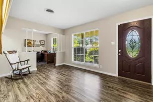 458 E Lake Dr, Livingston, TX 77351 - Photo 21