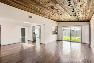 6509 Birdwood Rd, Houston, TX 77074 - Photo 13