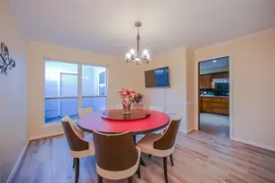 9511 Sharpcrest St, Houston, TX 77036 - Photo 25