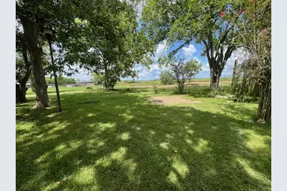 1621 Bayou Drive, Bay City, TX 77414 - Photo 23