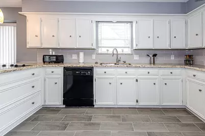 1807 Saddlecreek Drive, Houston, TX 77090 - Photo 19