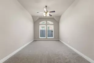 3338 Sterling Breeze Ln, Houston, TX 77365 - Photo 9