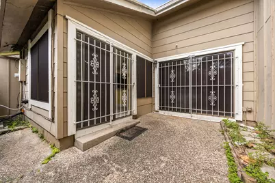 12021 Bob White Drive, Houston, TX 77035 - Photo 11