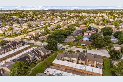 12021 Bob White Drive, Houston, TX 77035 - Photo 15