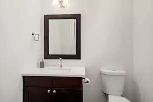 742 W 24th St, Houston, TX 77008 - Photo 17