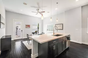 925 Herkimer St, Houston, TX 77008 - Photo 11