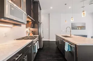 925 Herkimer St, Houston, TX 77008 - Photo 9