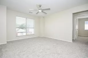 139 Skycrest Dr, Sugar Land, TX 77479 - Photo 7