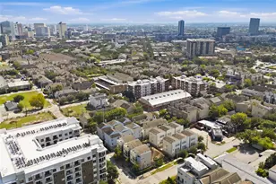 1803 Oneil St, Houston, TX 77019 - Photo 41