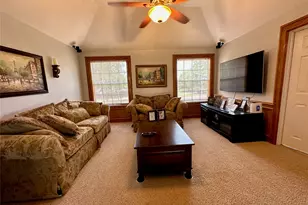 7002 Greatwood Trails Ct, Sugar Land, TX 77479 - Photo 15