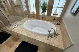 7002 Greatwood Trails Ct, Sugar Land, TX 77479 - Photo 31