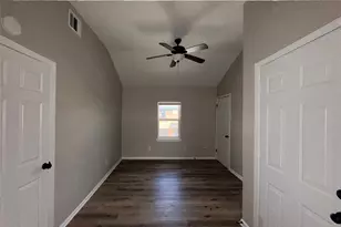 5014 Jefferson St, Houston, TX 77023 - Photo 5
