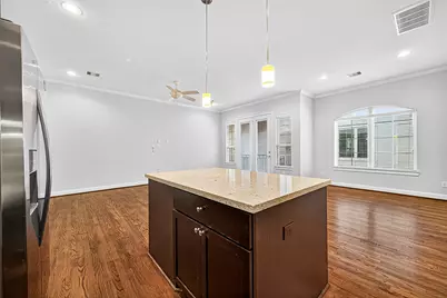 8225 Cambridge Street, Houston, TX 77054 - Photo 21
