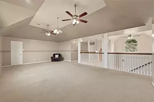 16315 April Ridge Dr, Houston, TX 77083 - Photo 27
