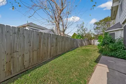 16315 April Ridge Drive, Houston, TX 77083 - Photo 45