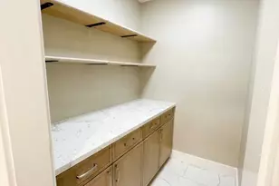 4207 Birchton St, Houston, TX 77080 - Photo 5