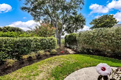 4 Crestwood Circle, Sugar Land, TX 77478 - Photo 37