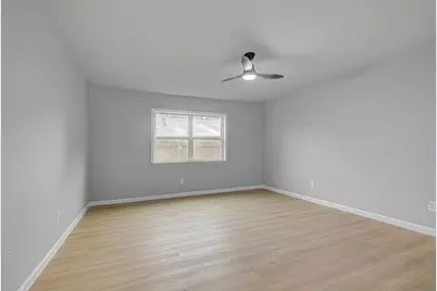 15507 Sierra Valle Drive, Houston, TX 77083 - Photo 25