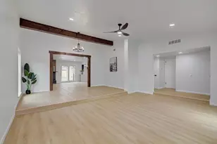 15507 Sierra Valle Dr, Houston, TX 77083 - Photo 13