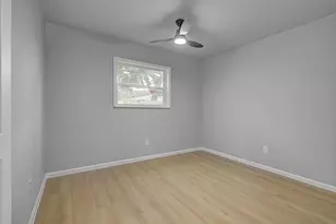 15507 Sierra Valle Dr, Houston, TX 77083 - Photo 29