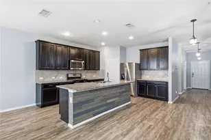 30253 Creekside Dr, Brookshire, TX 77423 - Photo 5
