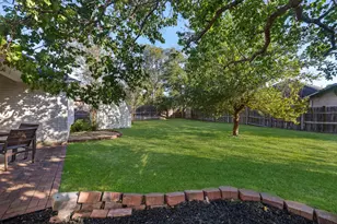 328 Landsburg Ln, College Station, TX 77845 - Photo 33