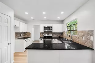3806 Forest Village Dr, Houston, TX 77339 - Photo 13