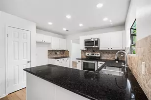 3806 Forest Village Dr, Houston, TX 77339 - Photo 13
