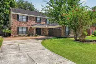 3806 Forest Village Dr, Houston, TX 77339 - Photo 33