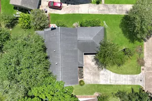 3806 Forest Village Dr, Houston, TX 77339 - Photo 33
