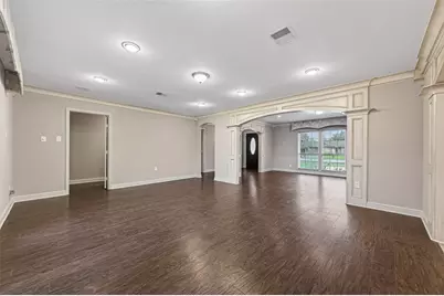 5422 Willowbend Boulevard, Houston, TX 77096 - Photo 13