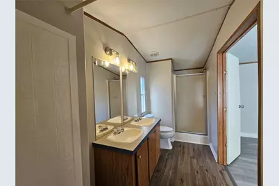 14225 E Ravine Run, Willis, TX 77318 - Photo 15