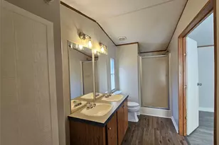 14225 E Ravine Run, Willis, TX 77318 - Photo 15