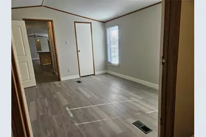 14225 E Ravine Run, Willis, TX 77318 - Photo 11