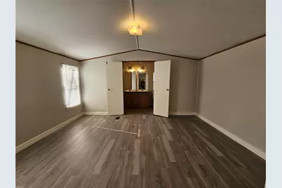 14225 E Ravine Run, Willis, TX 77318 - Photo 13